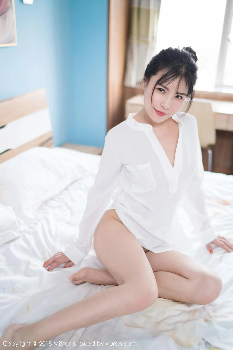 御姐丁筱南孔雀色镂空内衣+真空白衬衣撩人绝美写真 第 66 张