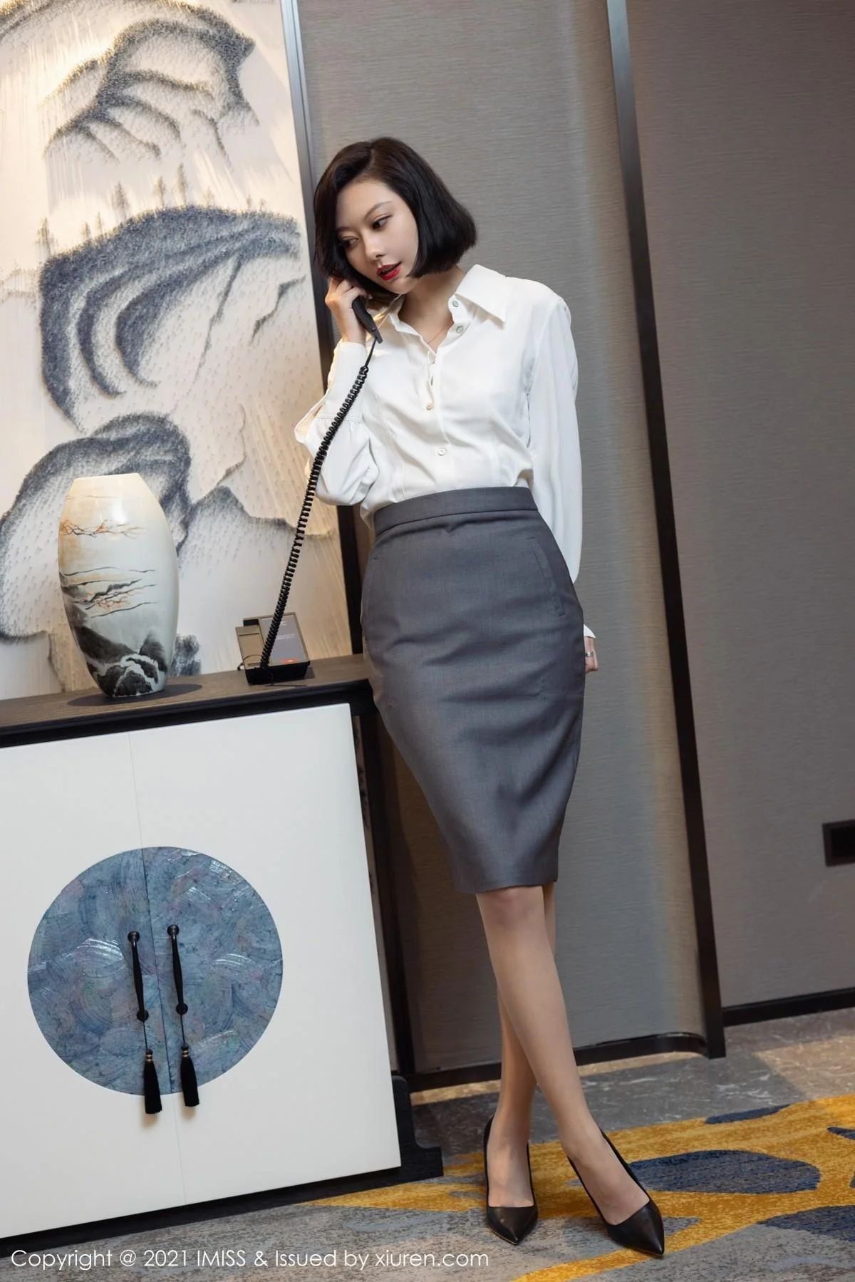 气质美女艺轩私房浴室半脱露洁白衬衫配蕾丝内衣完美绝美写真 第 24 张