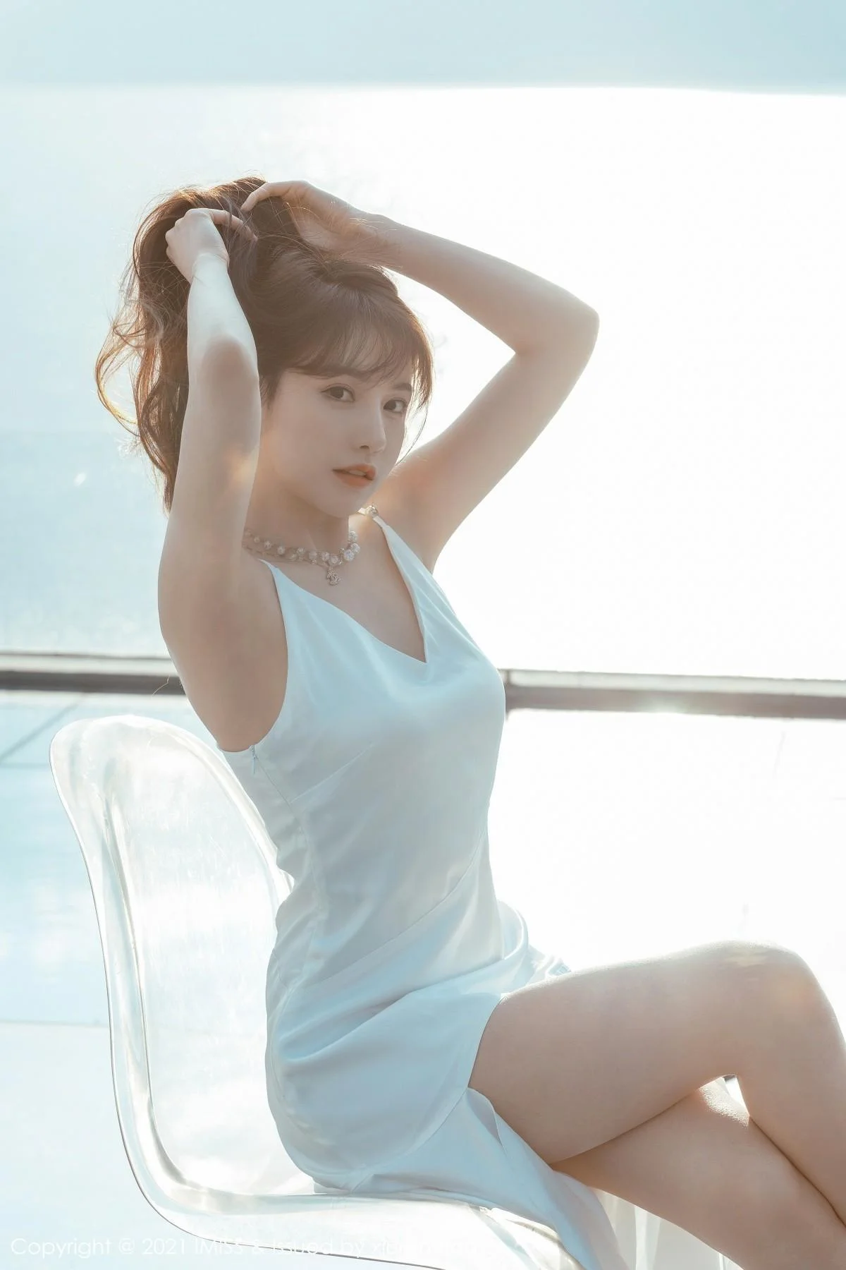 气质Lynn刘奕宁户外街拍系列+私房薄纱裙秀美腿绝美写真 第 3 张