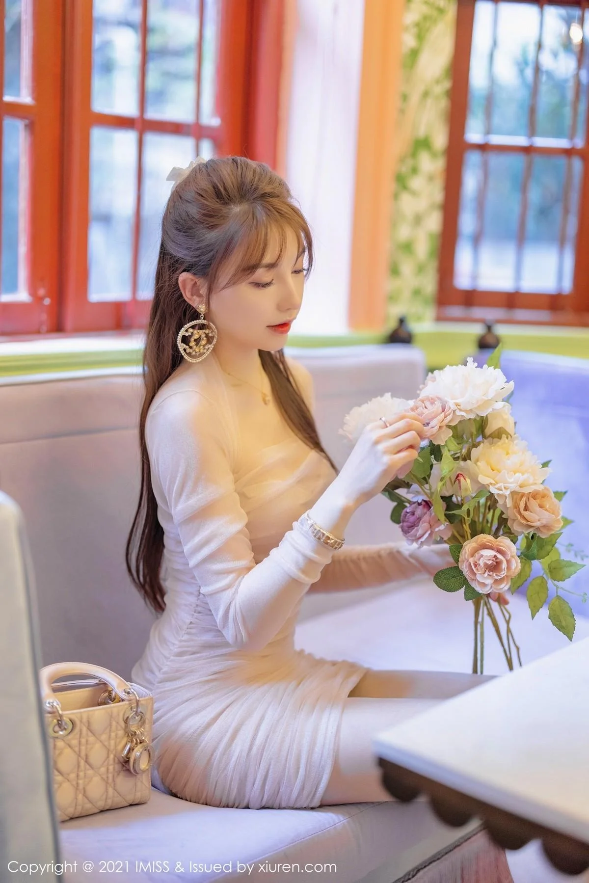 气质Lynn刘奕宁户外街拍系列+私房薄纱裙秀美腿绝美写真 第 55 张