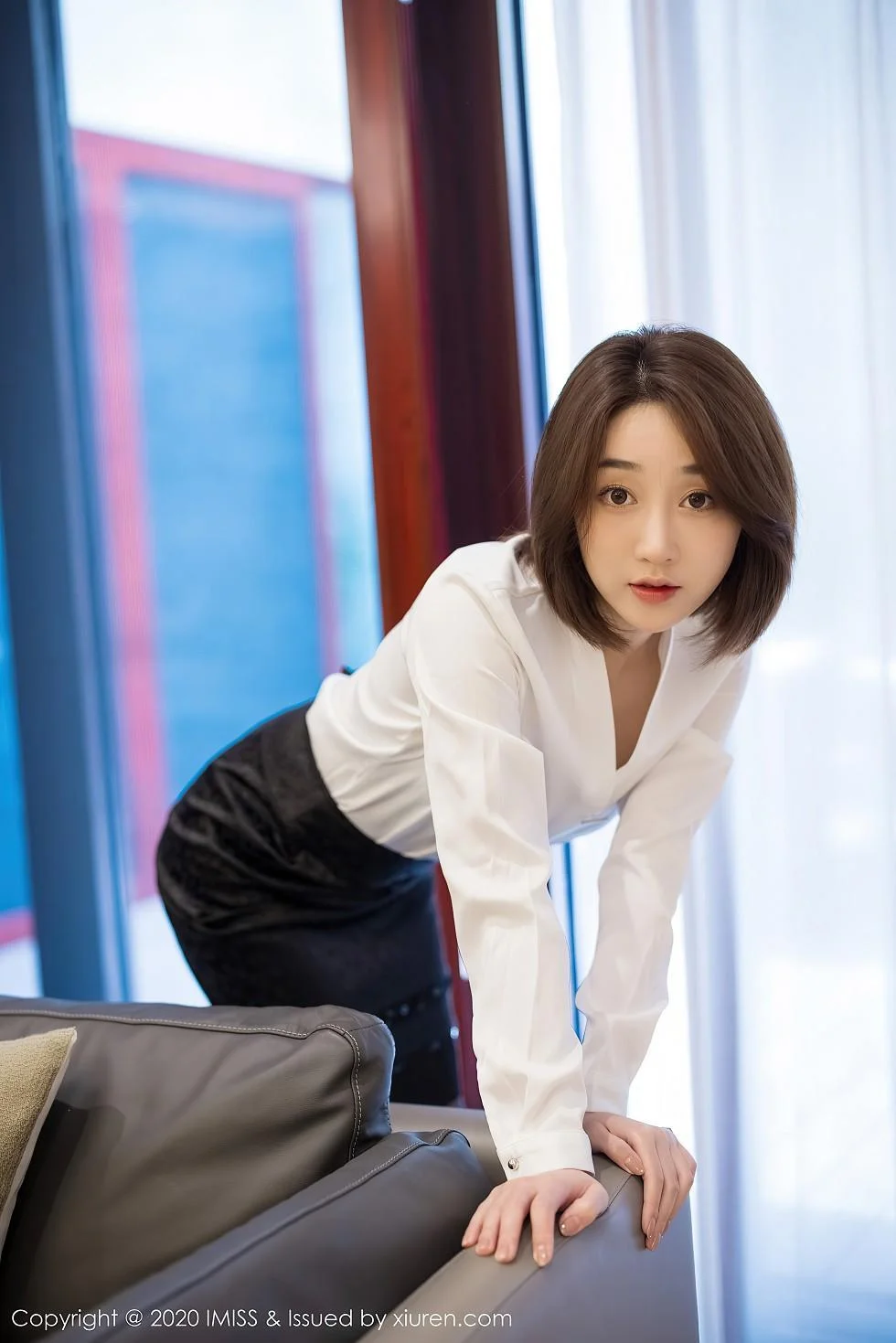 九月生_心愿旅拍职场秘书制服主题露私房内衣完美绝美写真 第 19 张