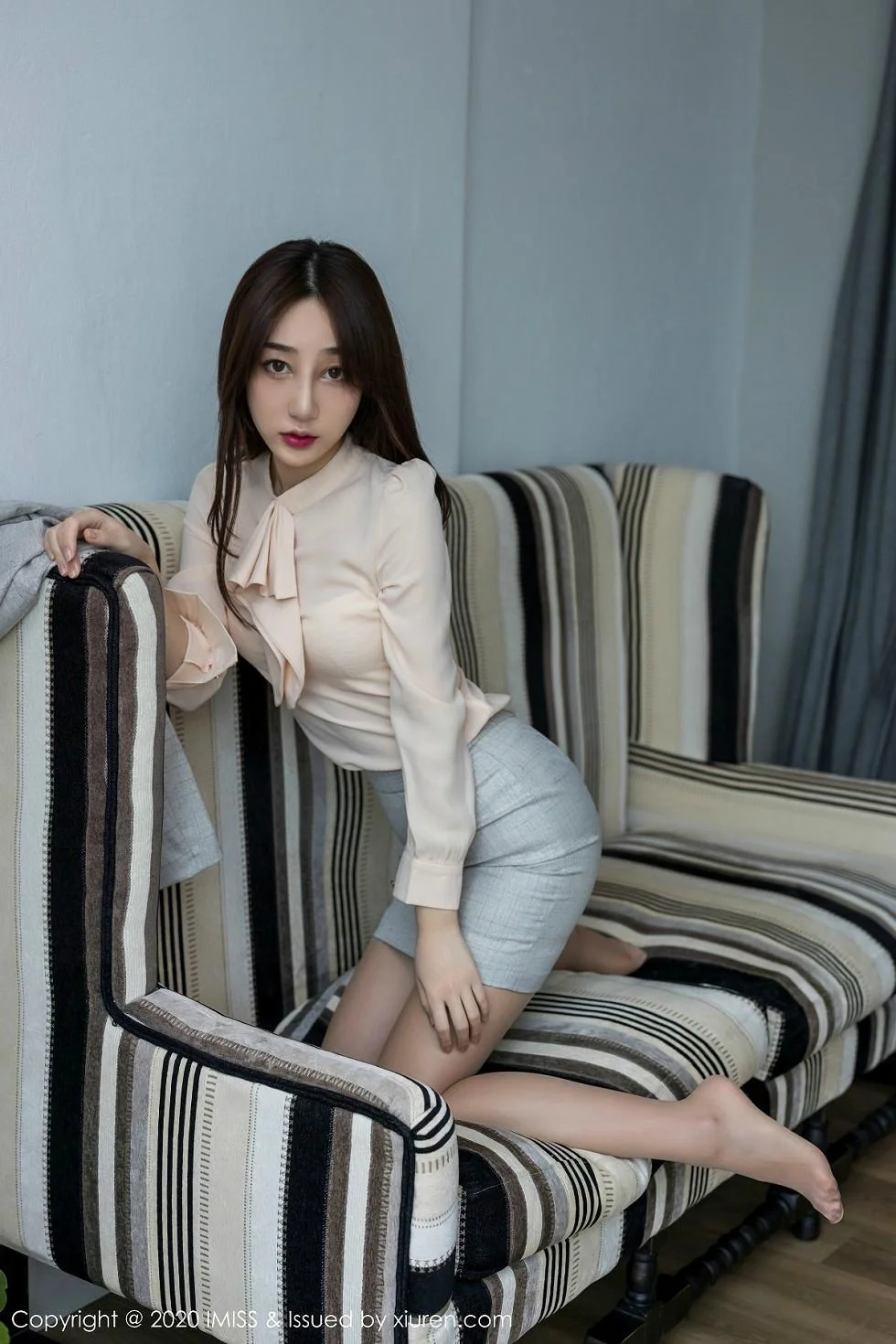 九月生短裙职业装丝足美腿系列白色蕾丝内衣完美绝美写真 第 44 张
