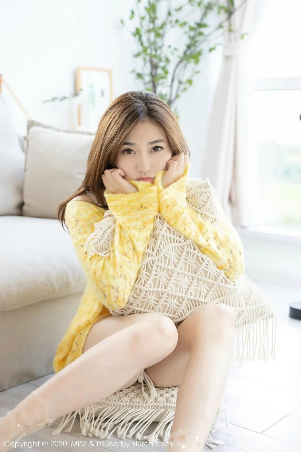 许诺Sabrina私房性感连身裙配超薄黑丝撩人绝美写真 第 76 张