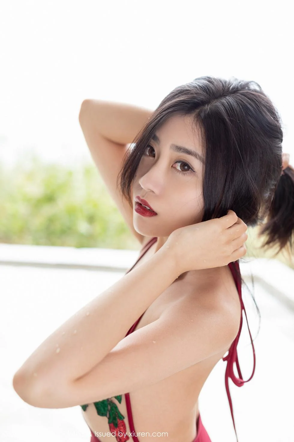 许诺Sabrina日本樱花旅拍精致镂空内衣湿身绝美写真 第 35 张