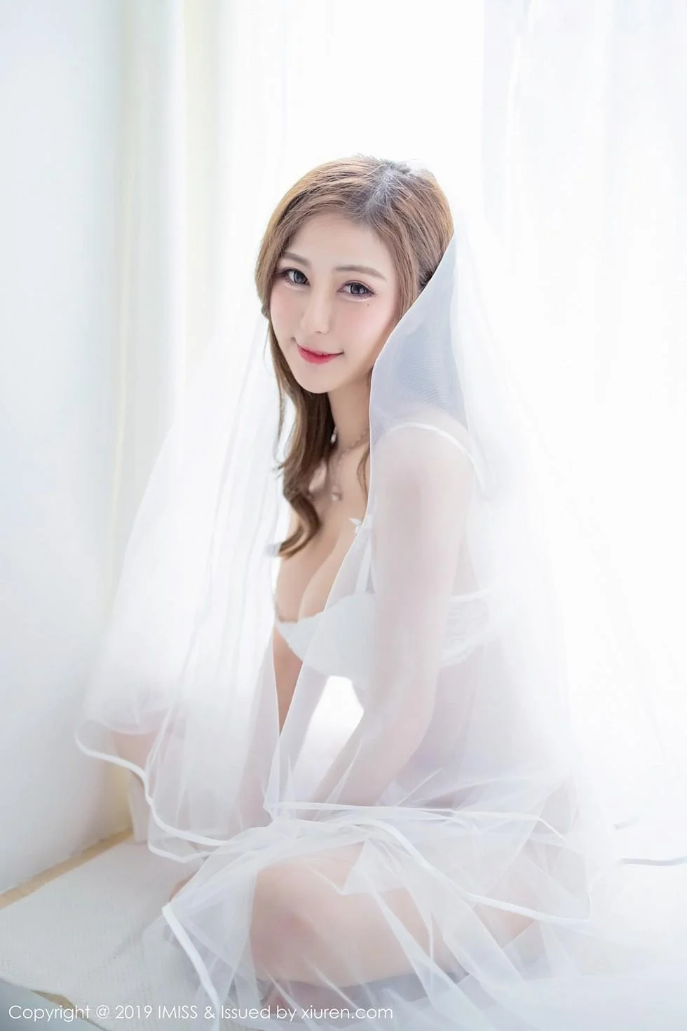 气质美女Cccil私房白色薄纱新娘装秀完美身材绝美写真 第 72 张