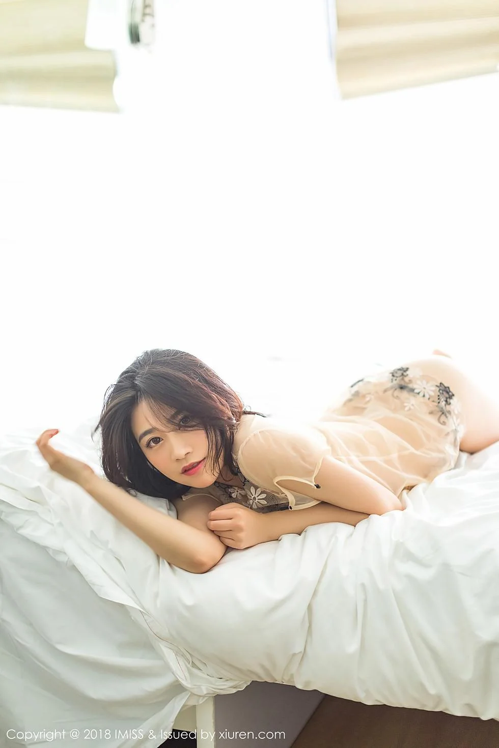 许诺Sabrina私房床上薄纱透视秀丁字裤妩媚绝美写真 第 41 张