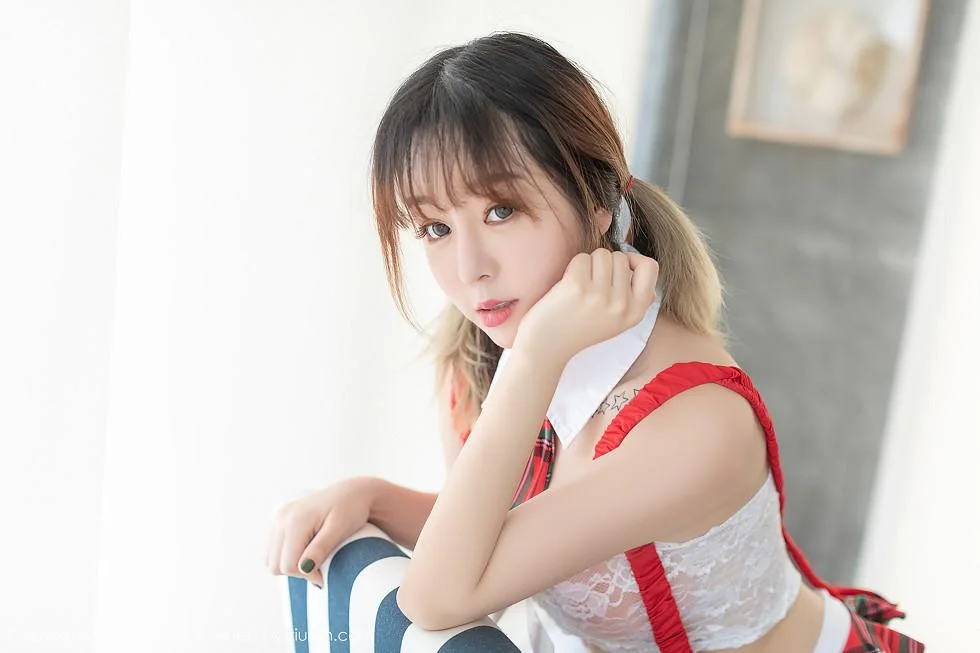 性感王雨纯白色蕾丝内衣透视秀豪乳惹火身材绝美写真 第 24 张