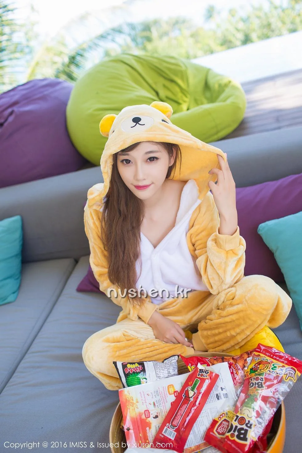 Sugar小甜心CC苏梅岛旅拍美女扮野兽性感黑丝写真 第 36 张