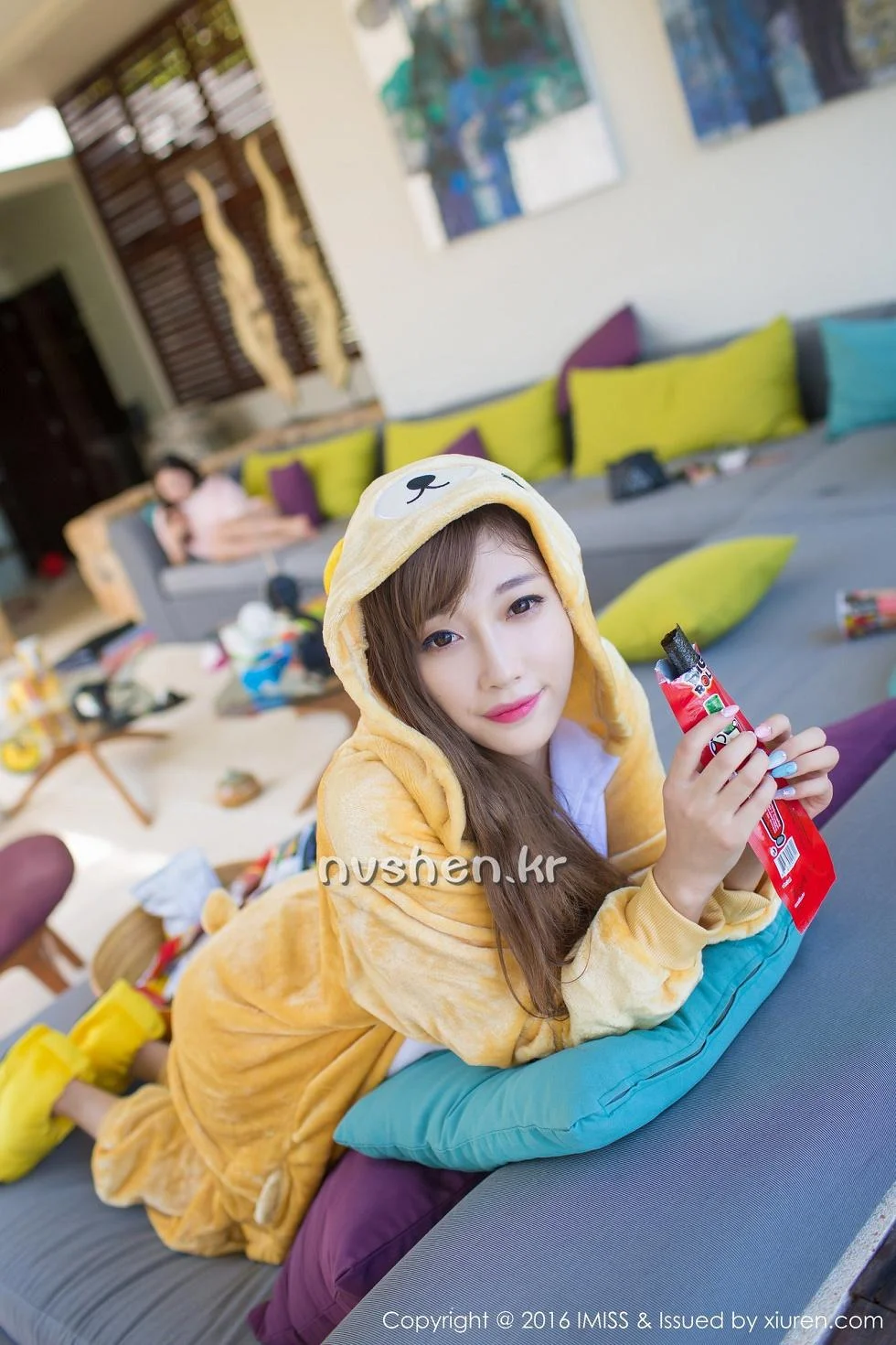 Sugar小甜心CC苏梅岛旅拍美女扮野兽性感黑丝写真 第 39 张