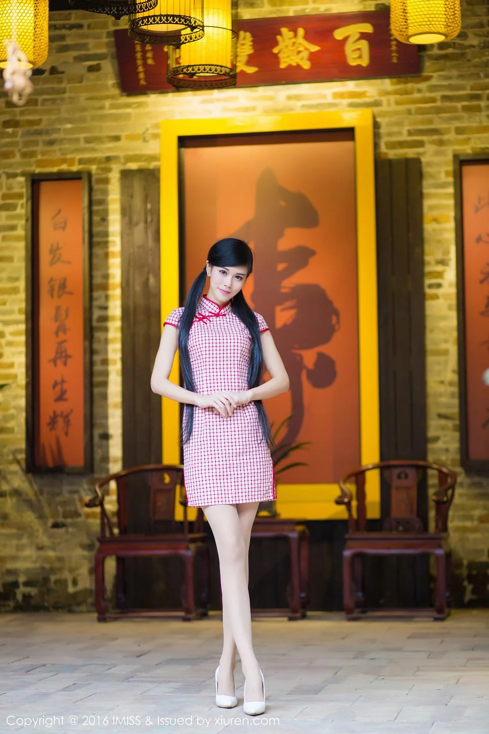 王曼妮&谭小雅古典旗袍风完美身材性感迷人写真 第 28 张