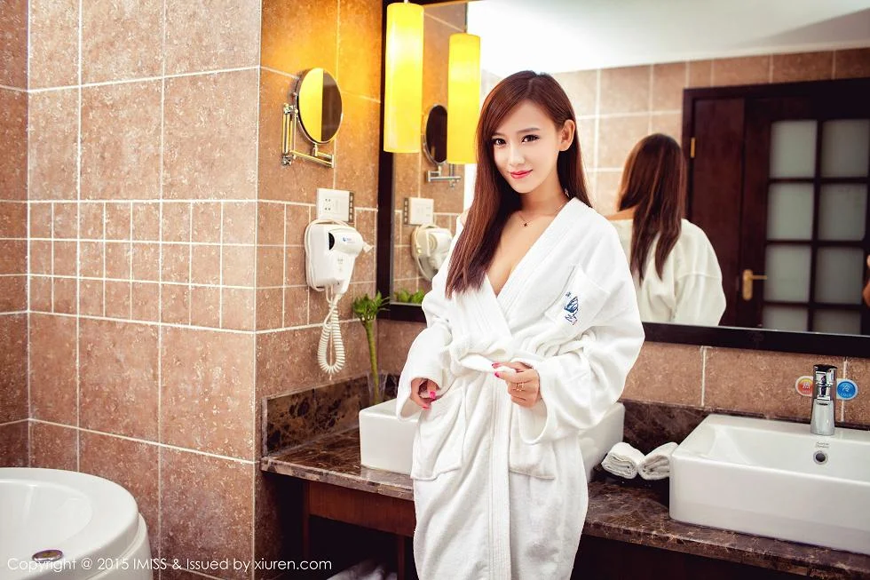 李玉洁Daisy大别山薄刀峰旅拍完美身材性感写真 第 58 张