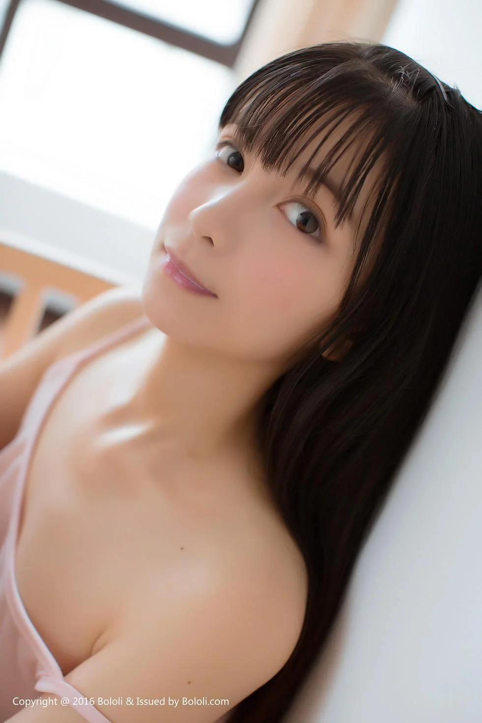 美少女鱼丸居家私房粉色卡通睡衣小女友视角迷人写真 第 46 张