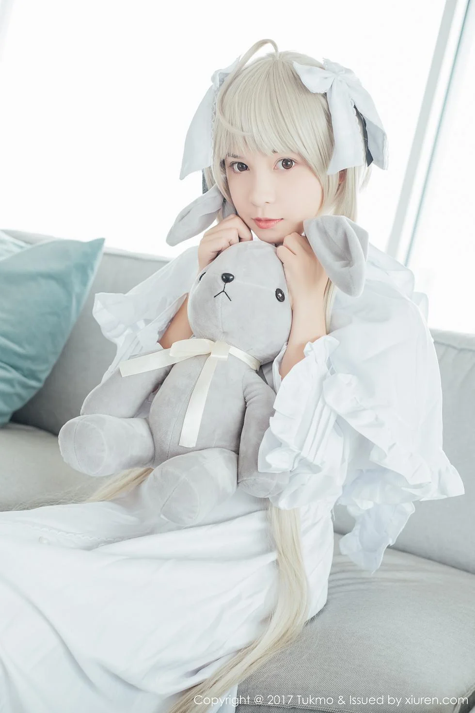 鱼丸COS春日野穹系列雪嫩皮肤甜美迷人写真 第 18 张