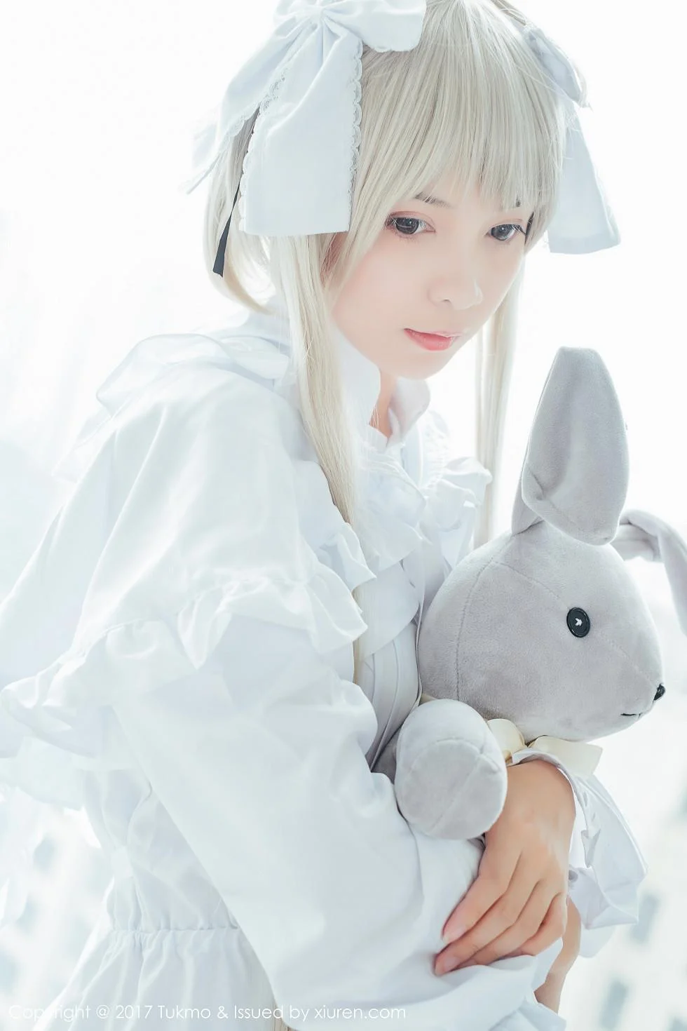 鱼丸COS春日野穹系列雪嫩皮肤甜美迷人写真 第 32 张