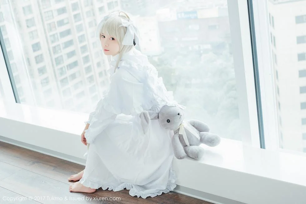 鱼丸COS春日野穹系列雪嫩皮肤甜美迷人写真 第 43 张