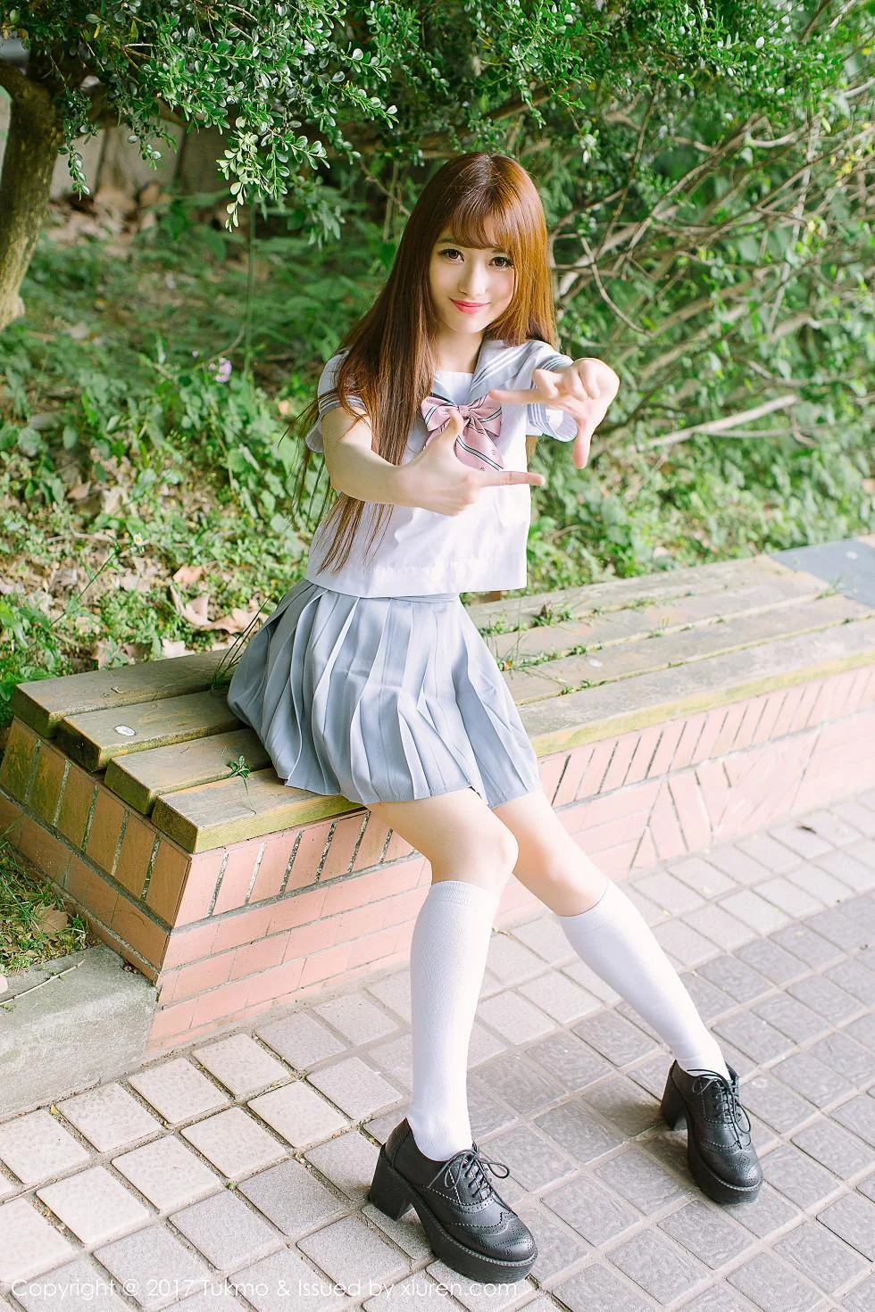 赵乃莹性感学生装及成熟红色连身裙清爽迷人写真 第 35 张