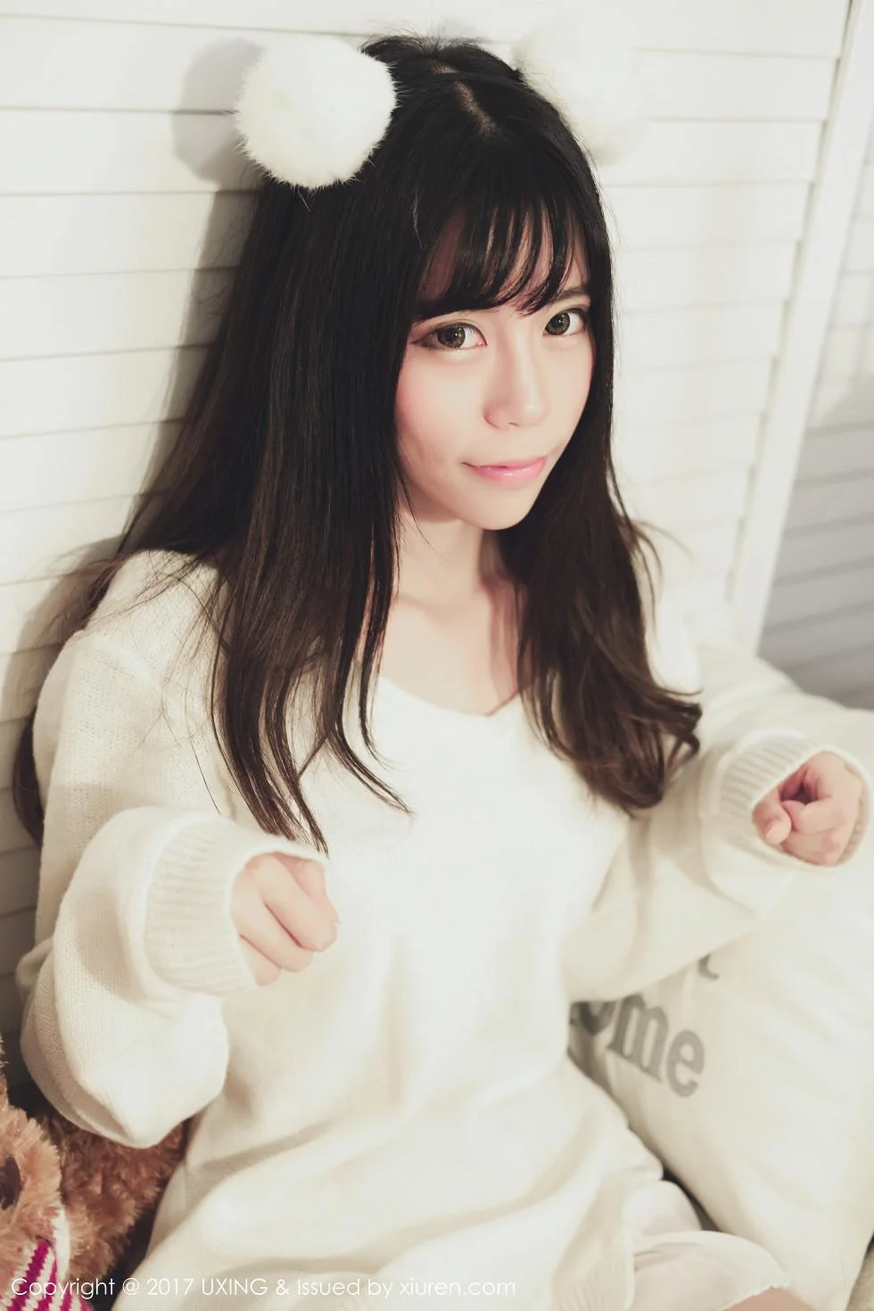 Yo酱居家学生装+白色蕾丝袜清爽美萝莉性感写真 第 14 张