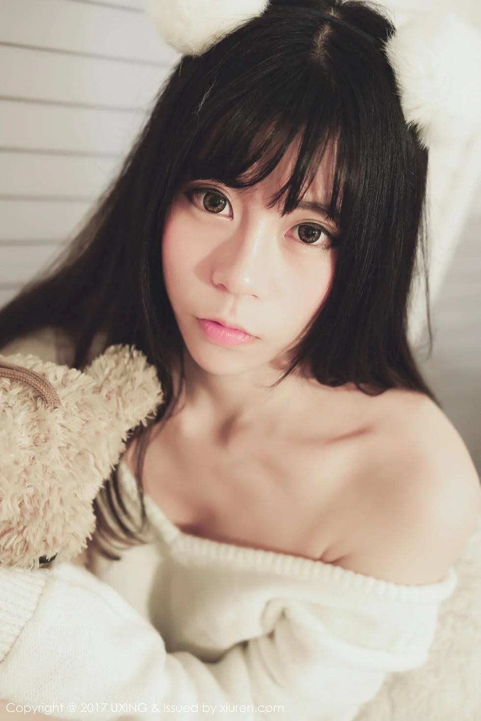 Yo酱居家学生装+白色蕾丝袜清爽美萝莉性感写真 第 24 张