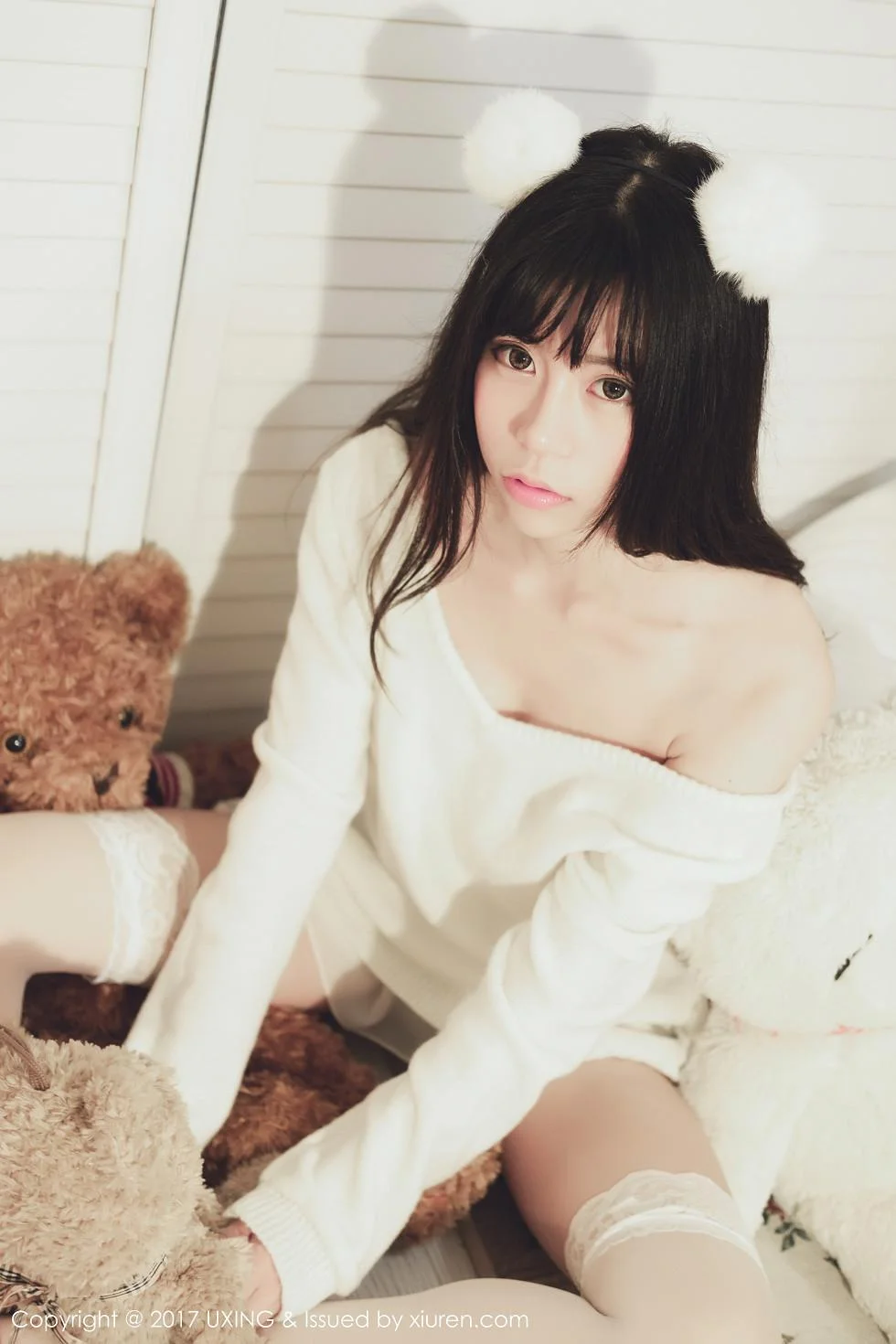 Yo酱居家学生装+白色蕾丝袜清爽美萝莉性感写真 第 26 张