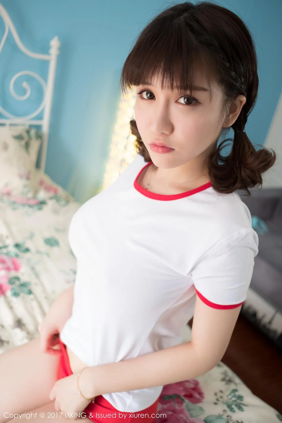K8傲娇萌萌Vivian居家大床上体操服可爱萌动写真 第 12 张