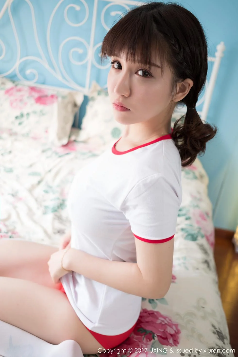 K8傲娇萌萌Vivian居家大床上体操服可爱萌动写真 第 20 张