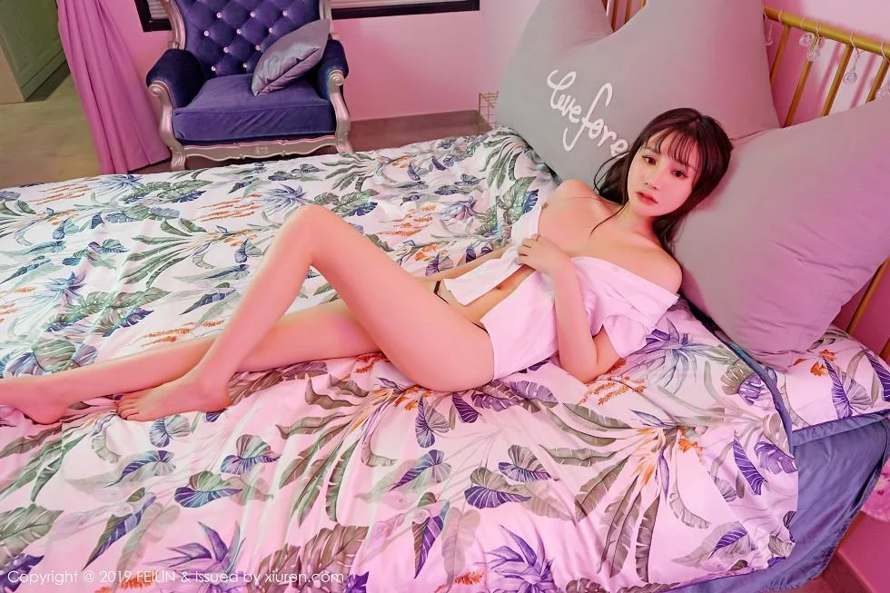 Celina青妍私房薄纱透视内衣+真空白衬衣秀豪乳绝美写真 第 88 张