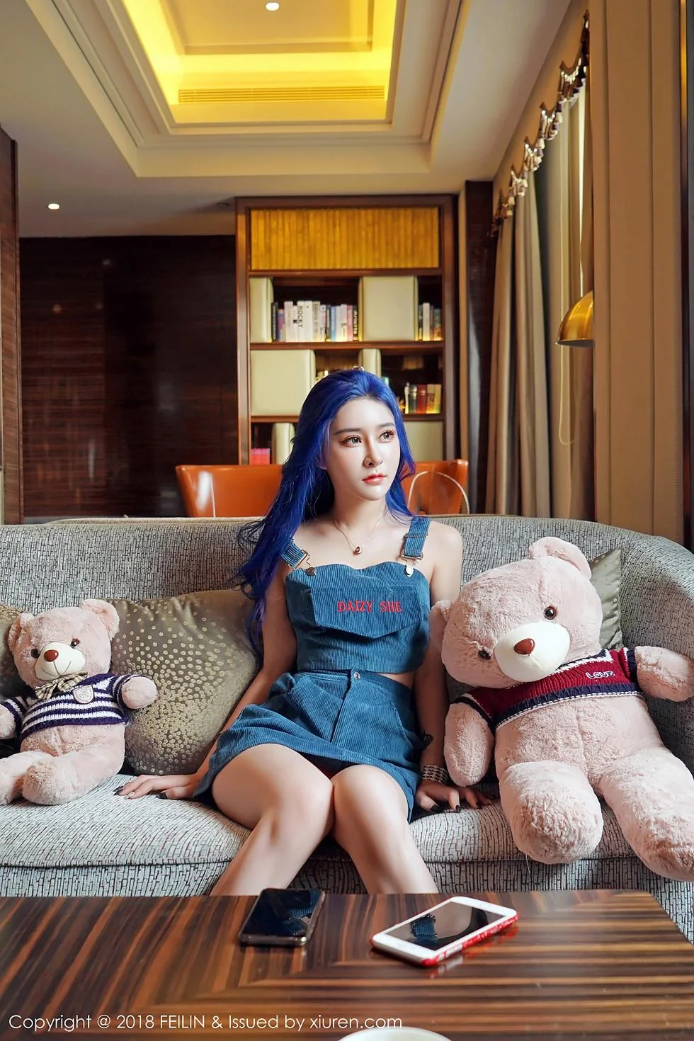 喵莫儿私房全裸火辣胴体配黑色蕾丝丁字裤喷血绝美写真 第 2 张