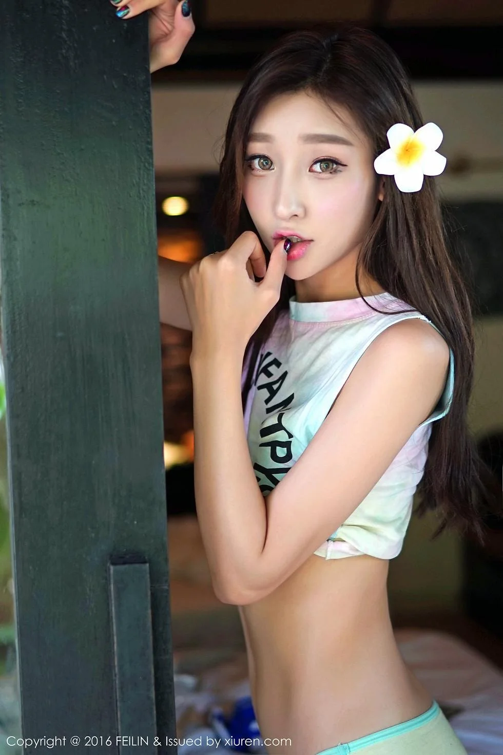 李筱乔jo半撩内衣秀豪乳完美身材性感迷人写真 第 28 张