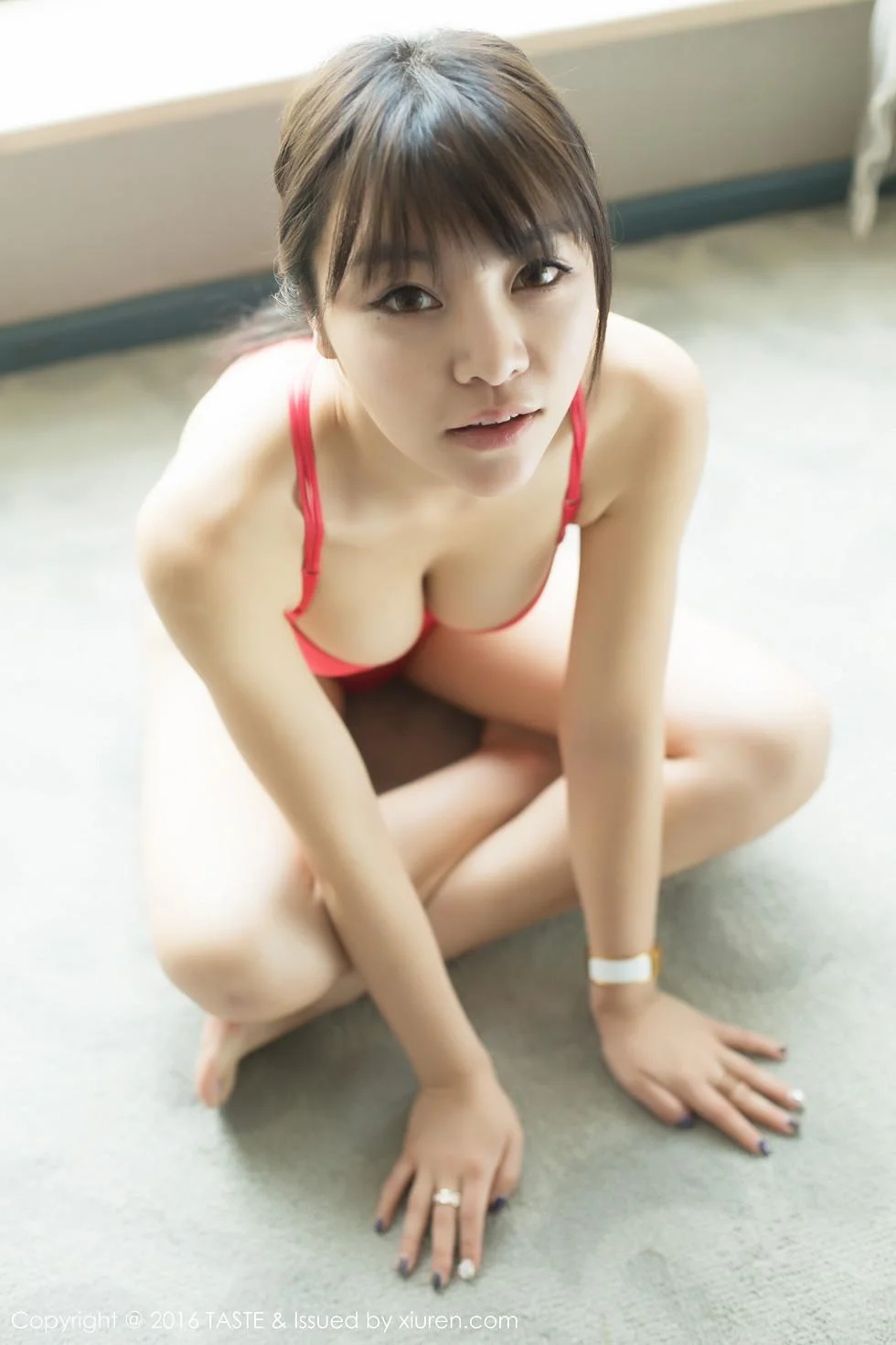 童颜巨乳Selina_王玥晨性感比基尼秀美胸写真 第 6 张