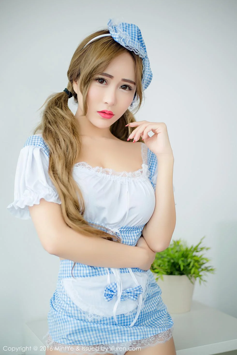 何梦兮Stacy黑色蕾丝缕空情趣内衣秀白嫩翘臀绝美写真 第 111 张