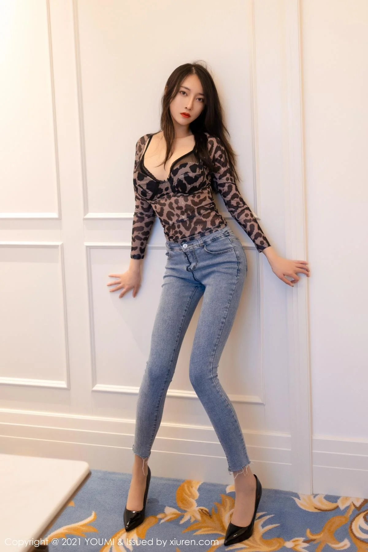 玥儿玥er厦门旅拍私房脱牛仔裤露性感内衣绝美写真 第 7 张