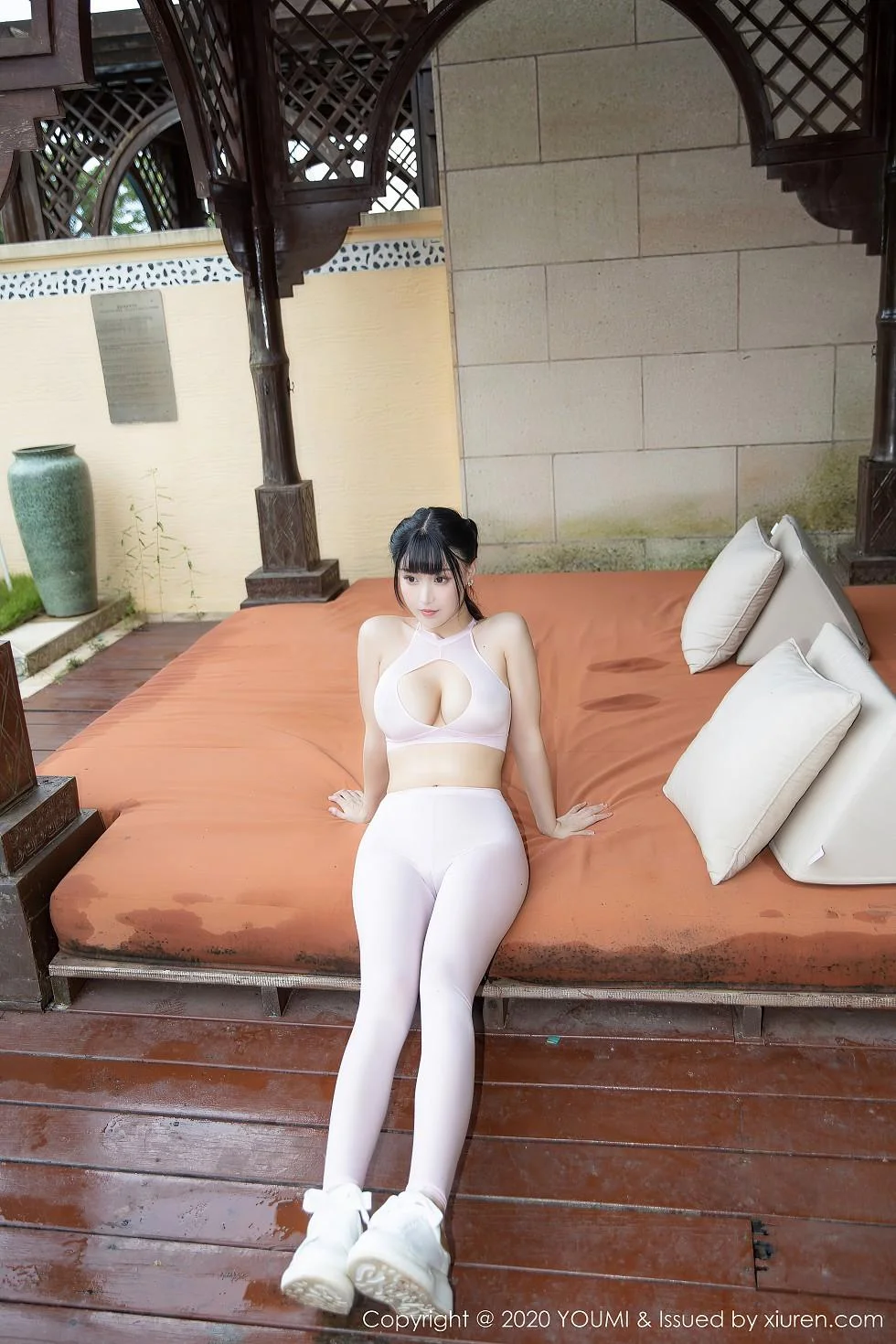 朱可儿Flower西双版纳旅拍粉色瑜伽服秀惹火身材绝美写真 第 67 张