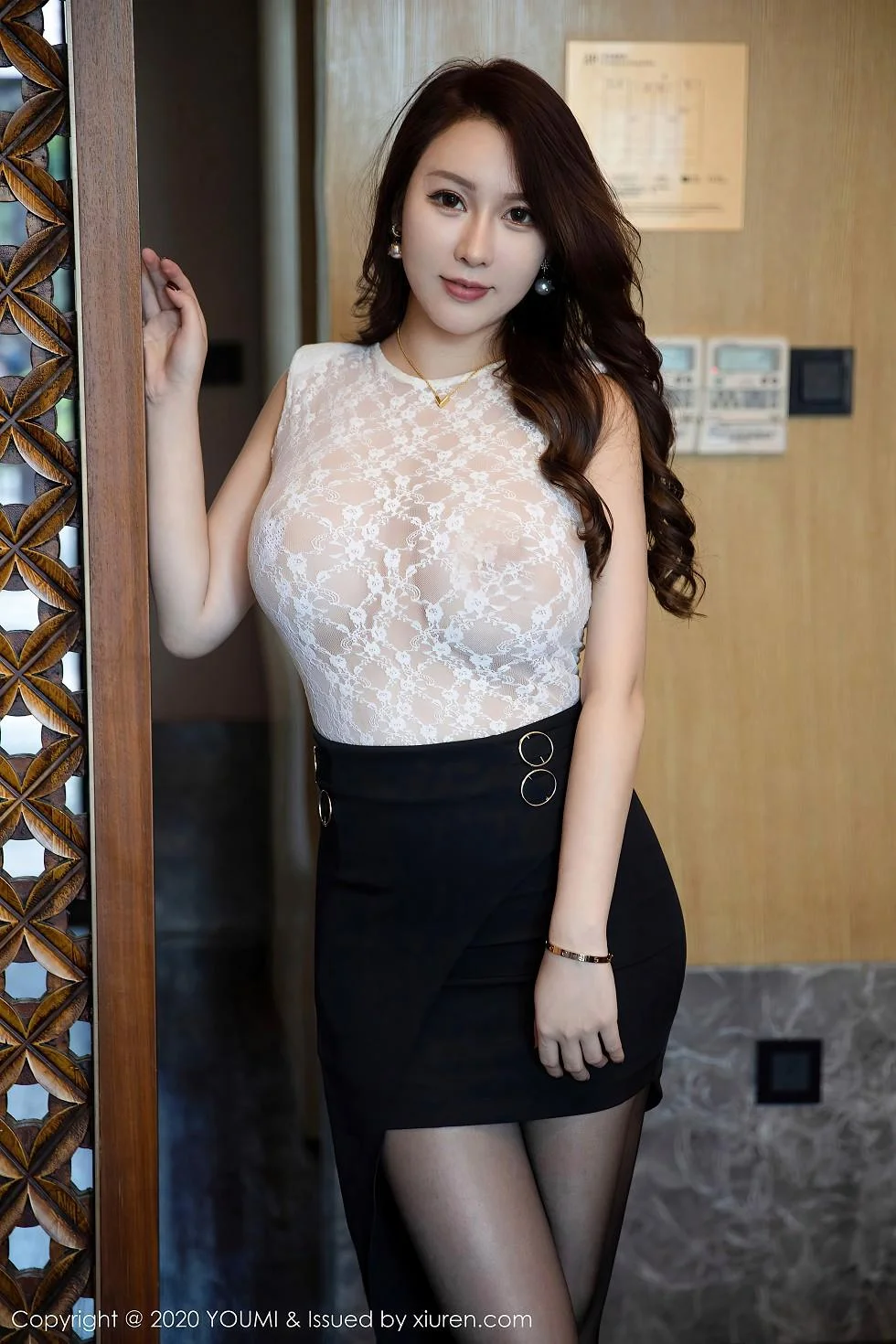 Egg-尤妮丝西双版纳旅拍精致镂空内衣秀豪乳绝美写真 第 7 张
