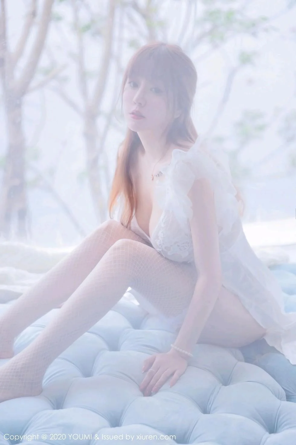性感王雨纯大理旅拍轻薄朦胧服饰秀火辣身材极致绝美写真 第 13 张