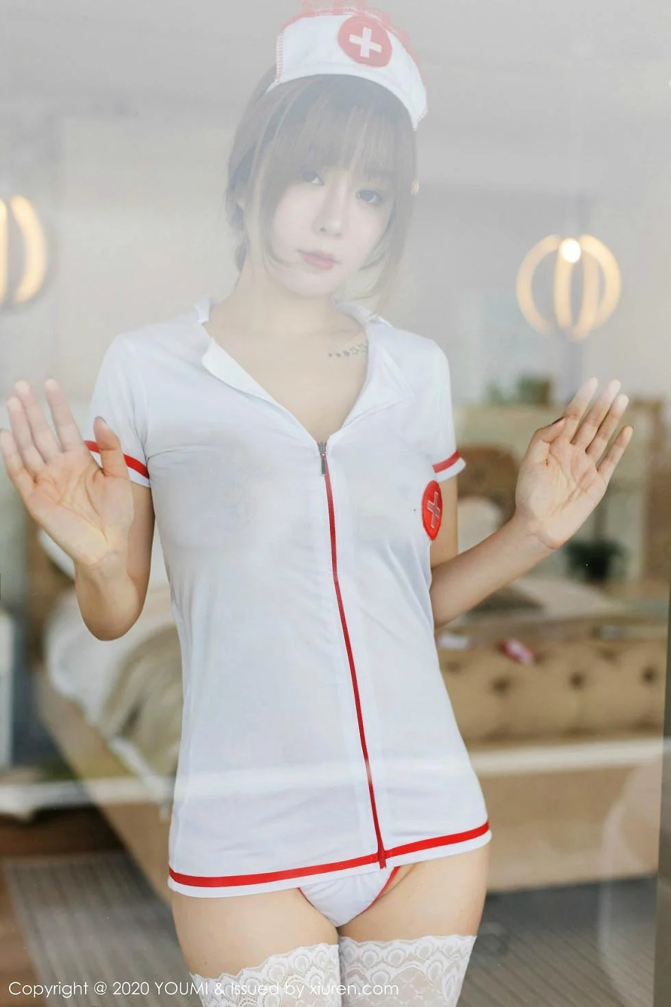 王雨纯私房情趣护士装半脱秀火辣美体撩人绝美写真 第 76 张