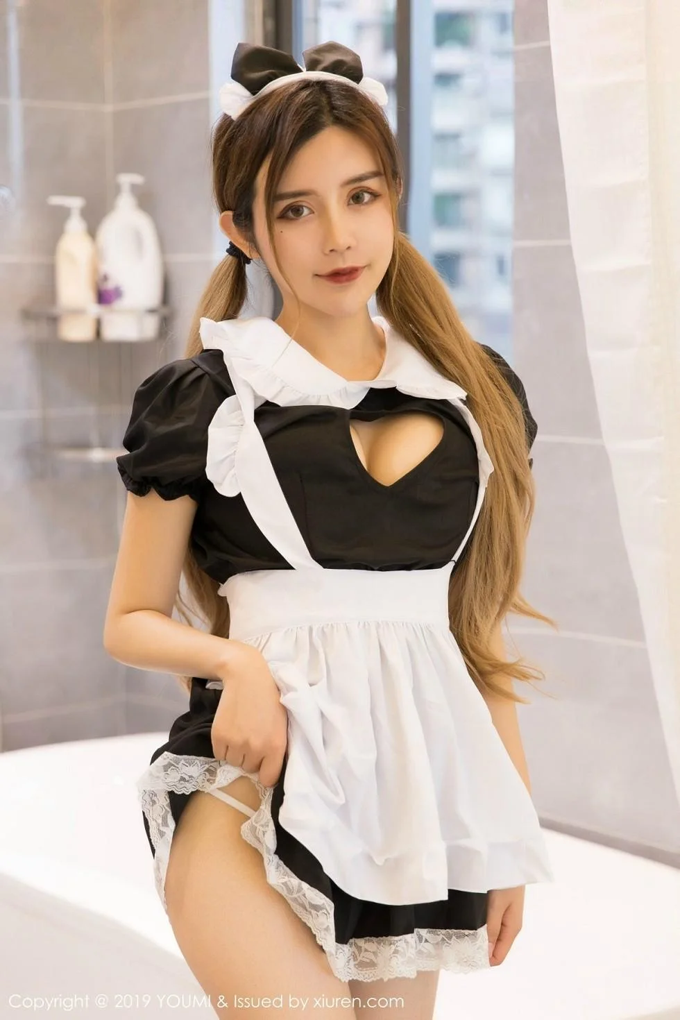 Cris_卓娅祺私房情趣内衣半脱露傲人豪乳喷血绝美写真 第 51 张