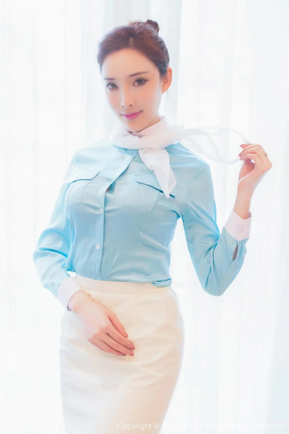 土肥圆矮挫穷粉色透视连体裙真空秀豪乳翘臀绝美写真 第 49 张
