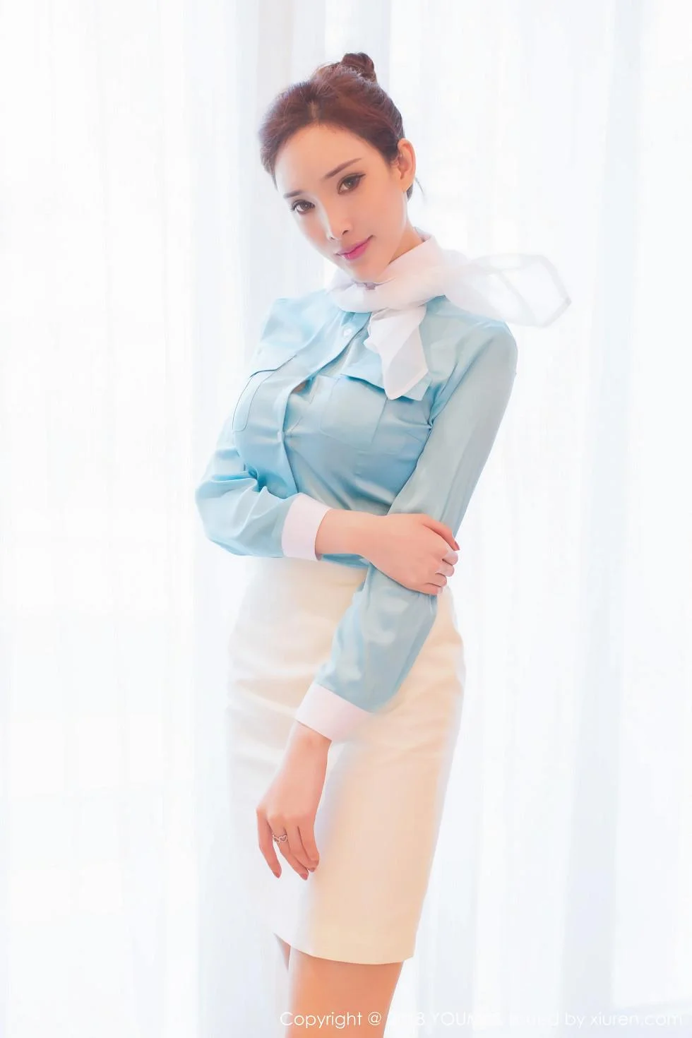 土肥圆矮挫穷粉色透视连体裙真空秀豪乳翘臀绝美写真 第 51 张
