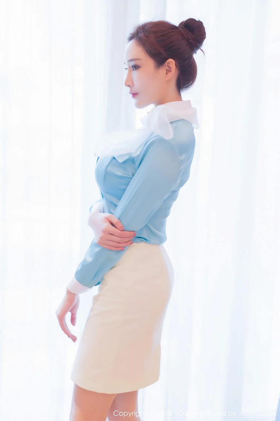 土肥圆矮挫穷粉色透视连体裙真空秀豪乳翘臀绝美写真 第 54 张