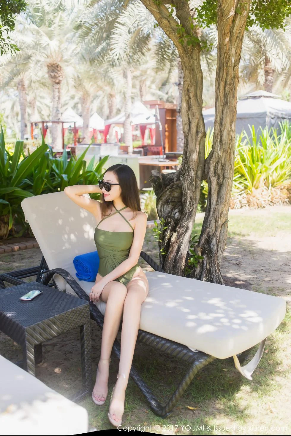 Yumi-尤美迪拜旅拍蓝天银滩性感比基尼秀完美身材写真 第 4 张