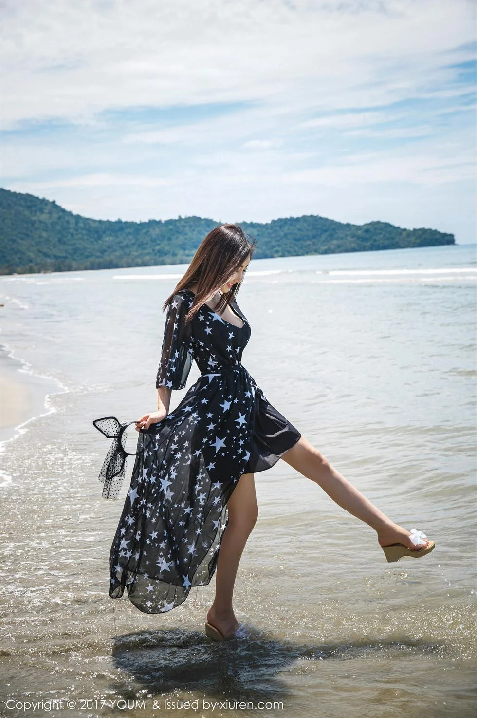 Yumi-尤美沙巴旅拍性感比基尼系列秀完美身材写真 第 54 张