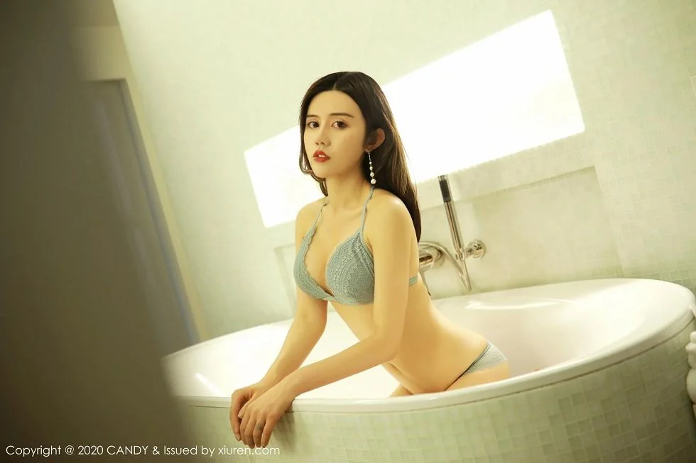 Cris_卓娅祺私房浴缸里性感内衣秀完美身材极致魅惑写真 第 16 张