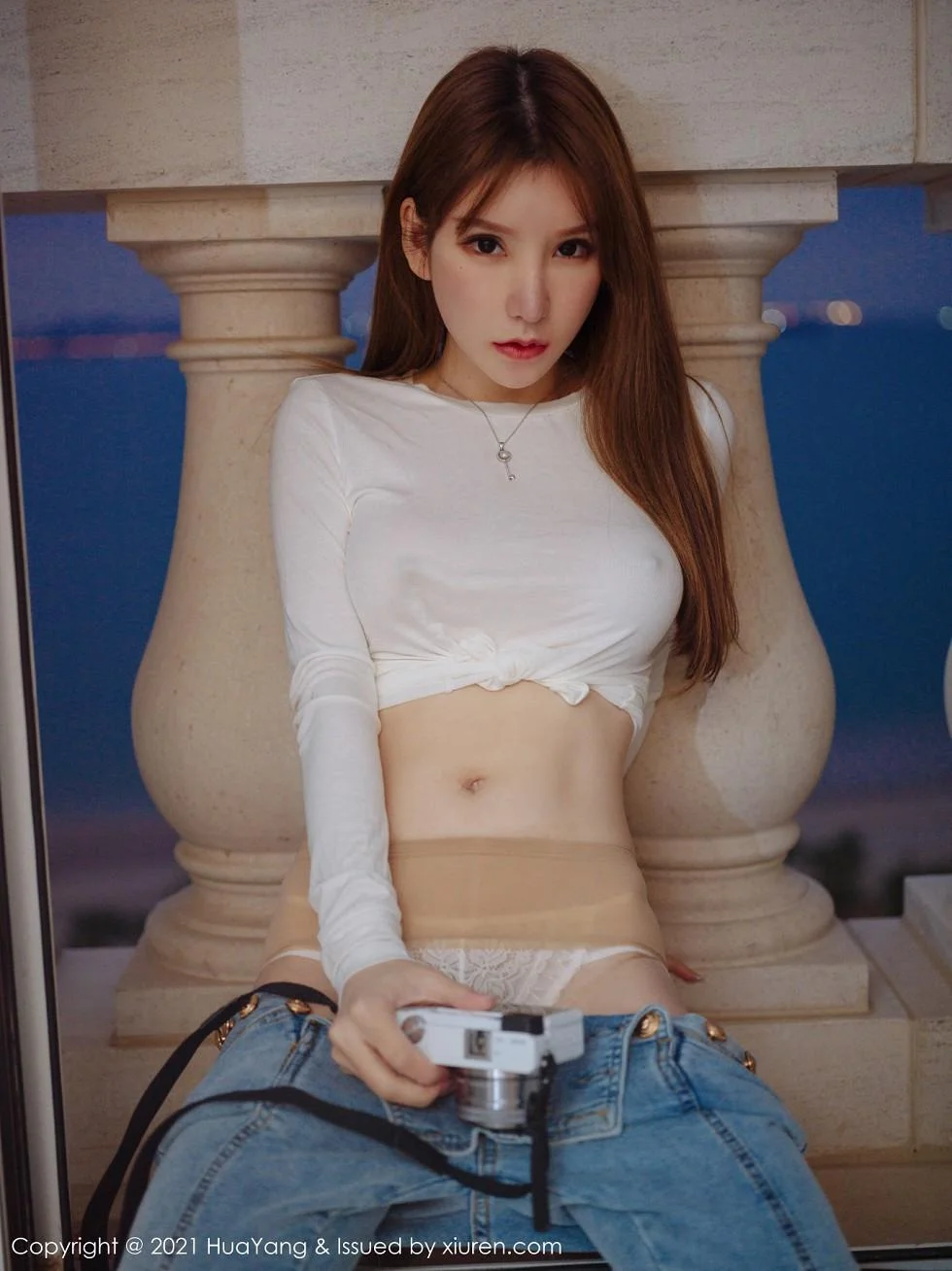 周于希Sandy厦门旅拍薄透白色T真空激凸撩人绝美写真 第 56 张