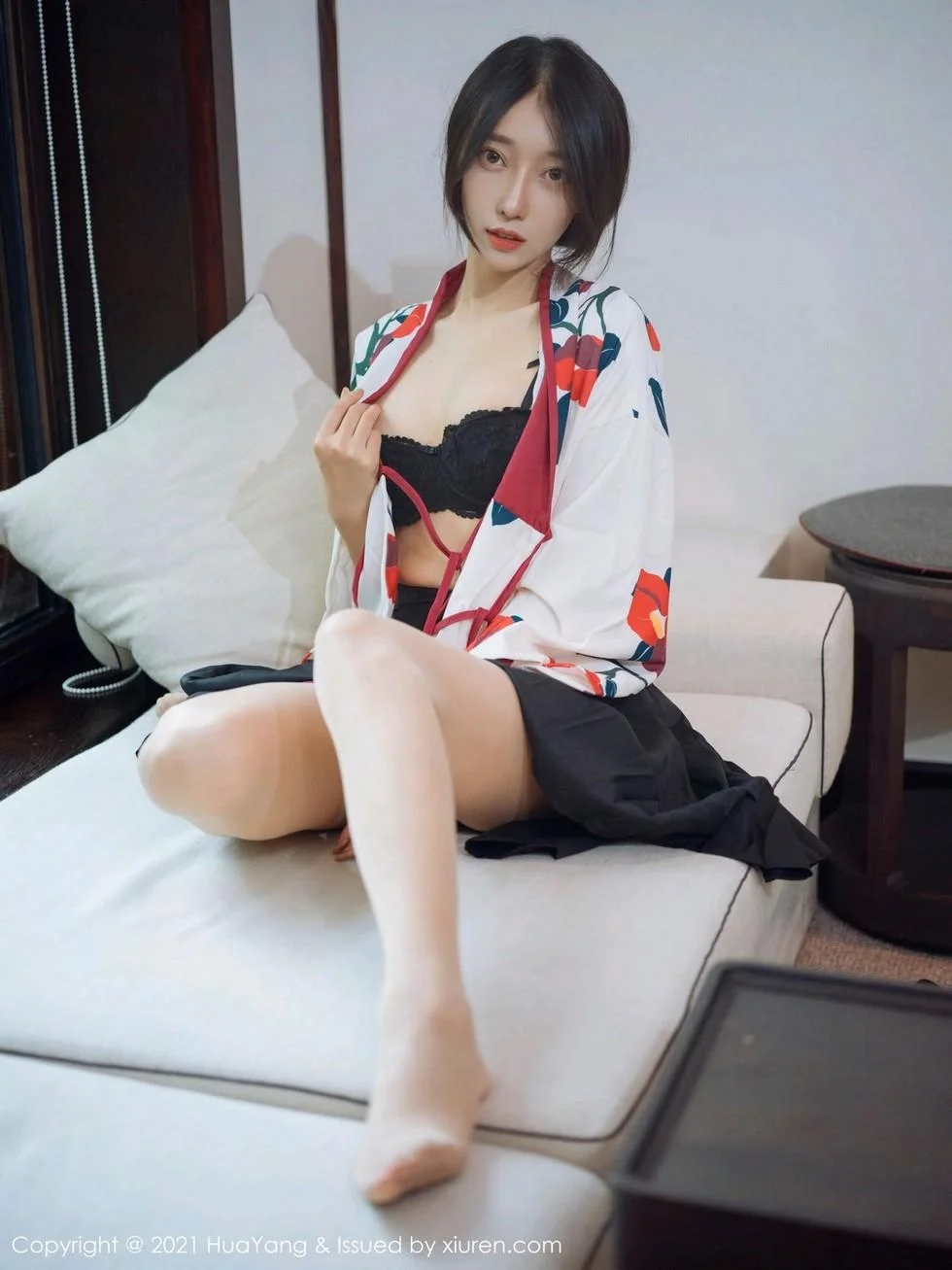 玥儿玥er杭州旅拍古典和服下超薄肉丝裤袜秀翘臀绝美写真 第 9 张