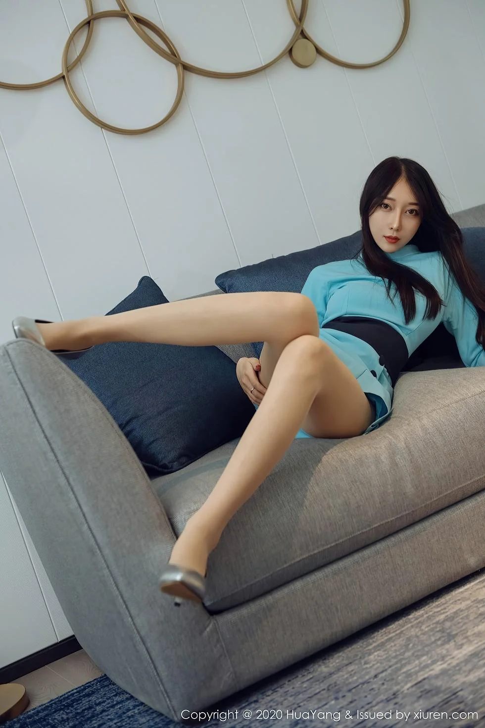 丽质玥儿玥er私房性感连身裙配肉丝裤袜豹纹内裤绝美写真 第 14 张