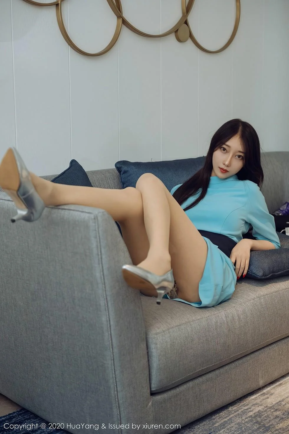 丽质玥儿玥er私房性感连身裙配肉丝裤袜豹纹内裤绝美写真 第 23 张