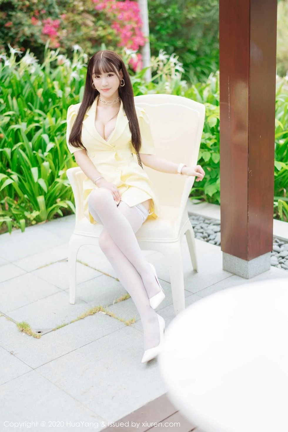朱可儿Flower三亚旅拍情趣内衣配蕾丝吊袜惹火绝美写真 第 3 张