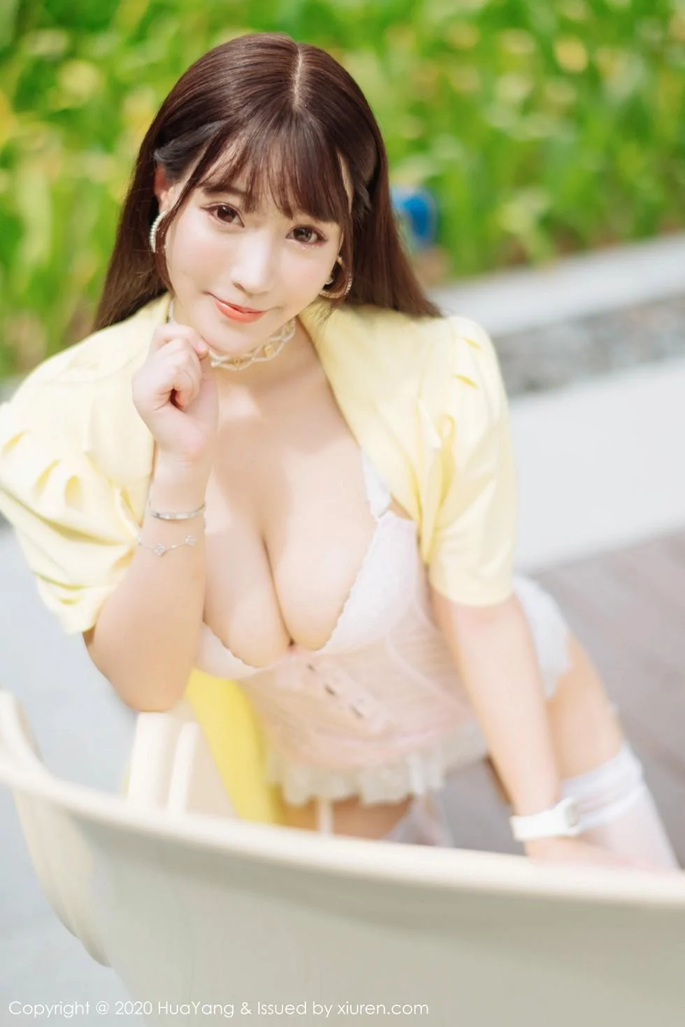 朱可儿Flower三亚旅拍情趣内衣配蕾丝吊袜惹火绝美写真 第 47 张