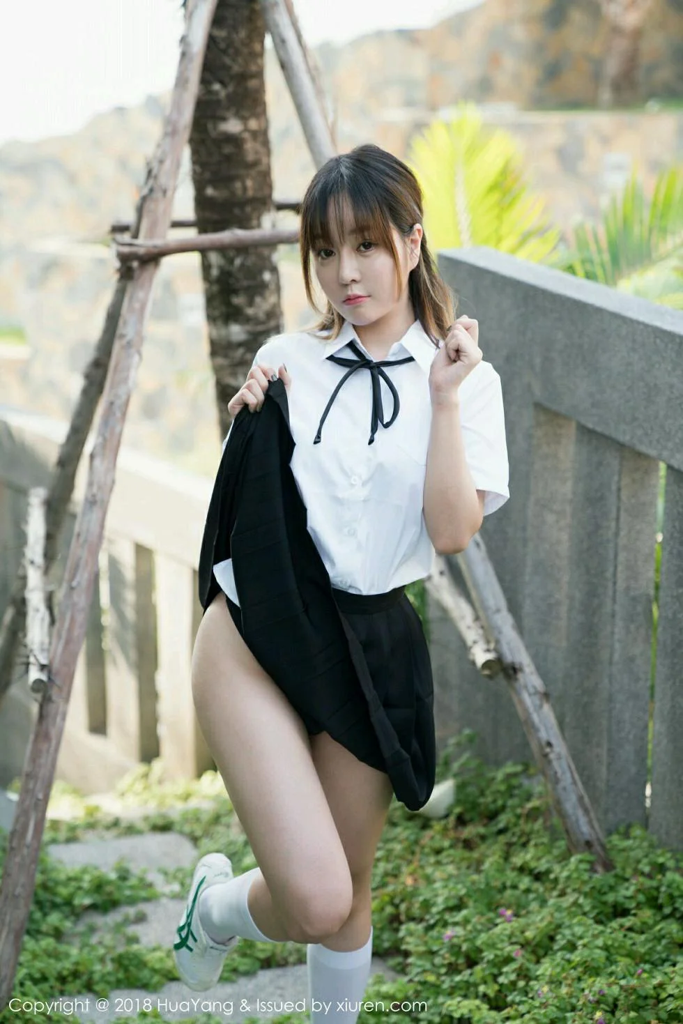 黄乐然调教王语纯性感黑短裙配肉丝裤袜撩人绝美写真 第 62 张