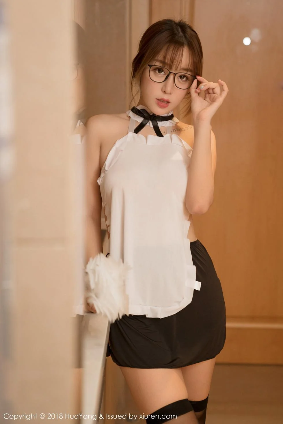 王雨纯性感兔女郎红色丁字裤配红丝网袜完美绝美写真 第 16 张